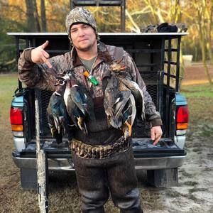 Meet your Posher, Damon